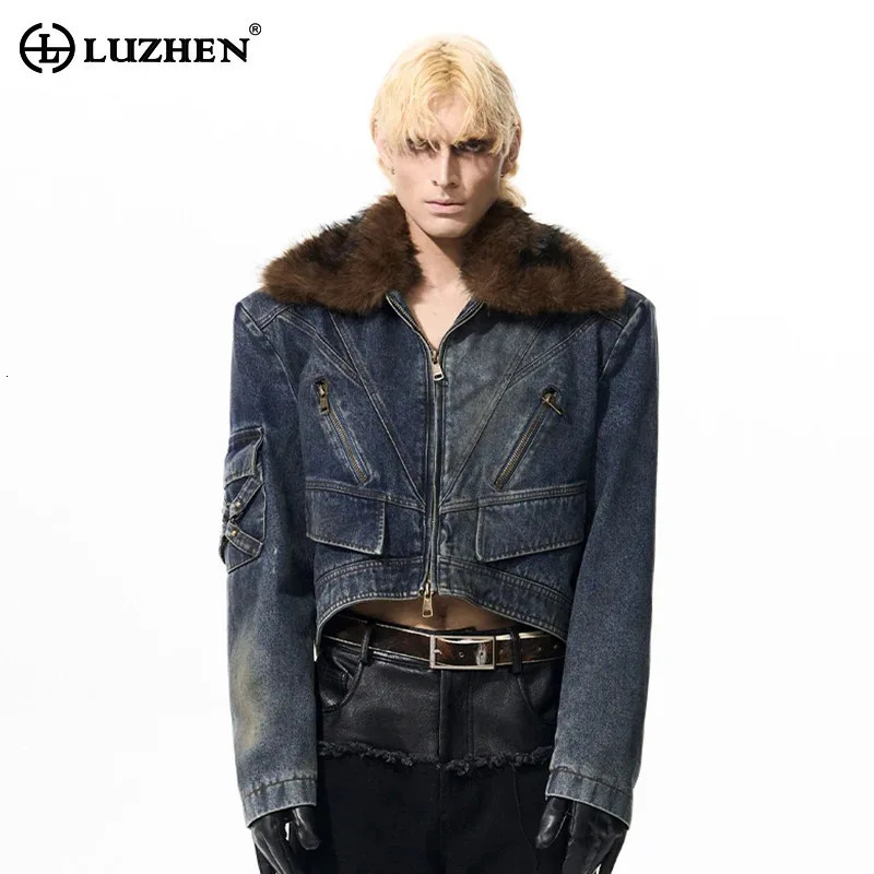 LUZHEN Fashion Original High Quality Fur Neck Patchwork Washed Denim Jacket Men 2025 Fashion Street Casual Short Coat JY4506 251024