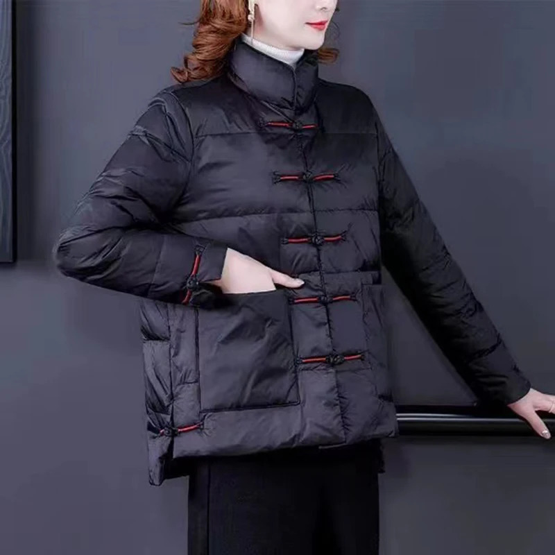 Fashion Lightweight Short Buckle Down Cotton Overcoat Autumn Winter Jacket Women 2024 Female Casual Warm Parkas Outerwear 251015