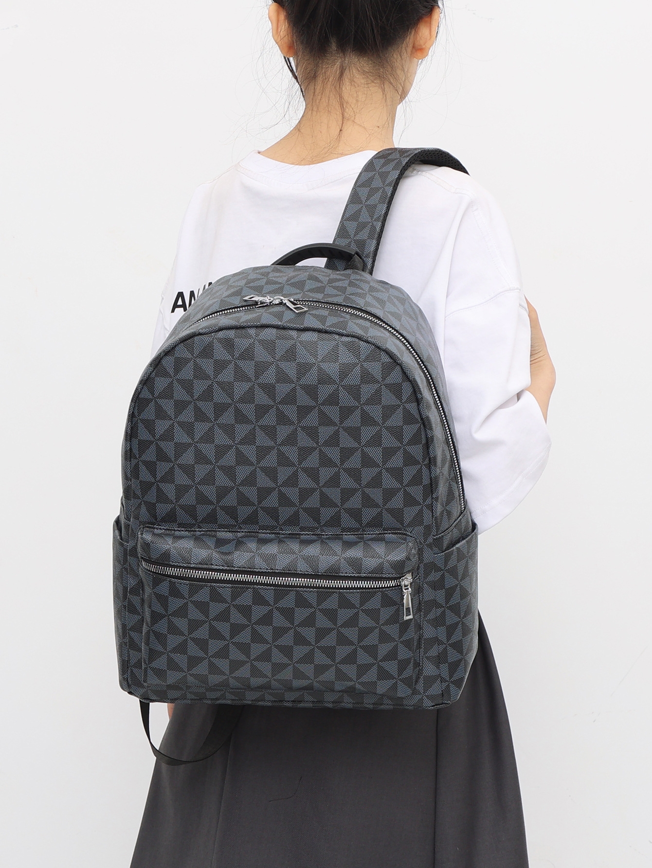 2025 new Business casual backpack for men and women student schoolbag laptop bag daily travel backpack