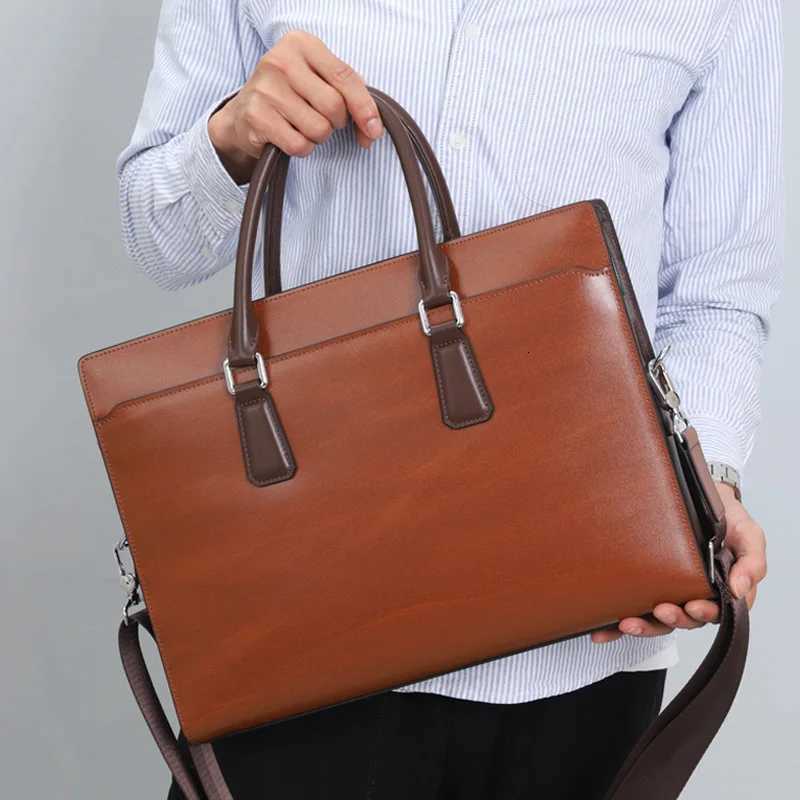 Top Layer Cowhide Genuine Leather Briefcase MenS Executive Designer Luxury Handbag Portable Shoder Business Laptop Bag Y251011