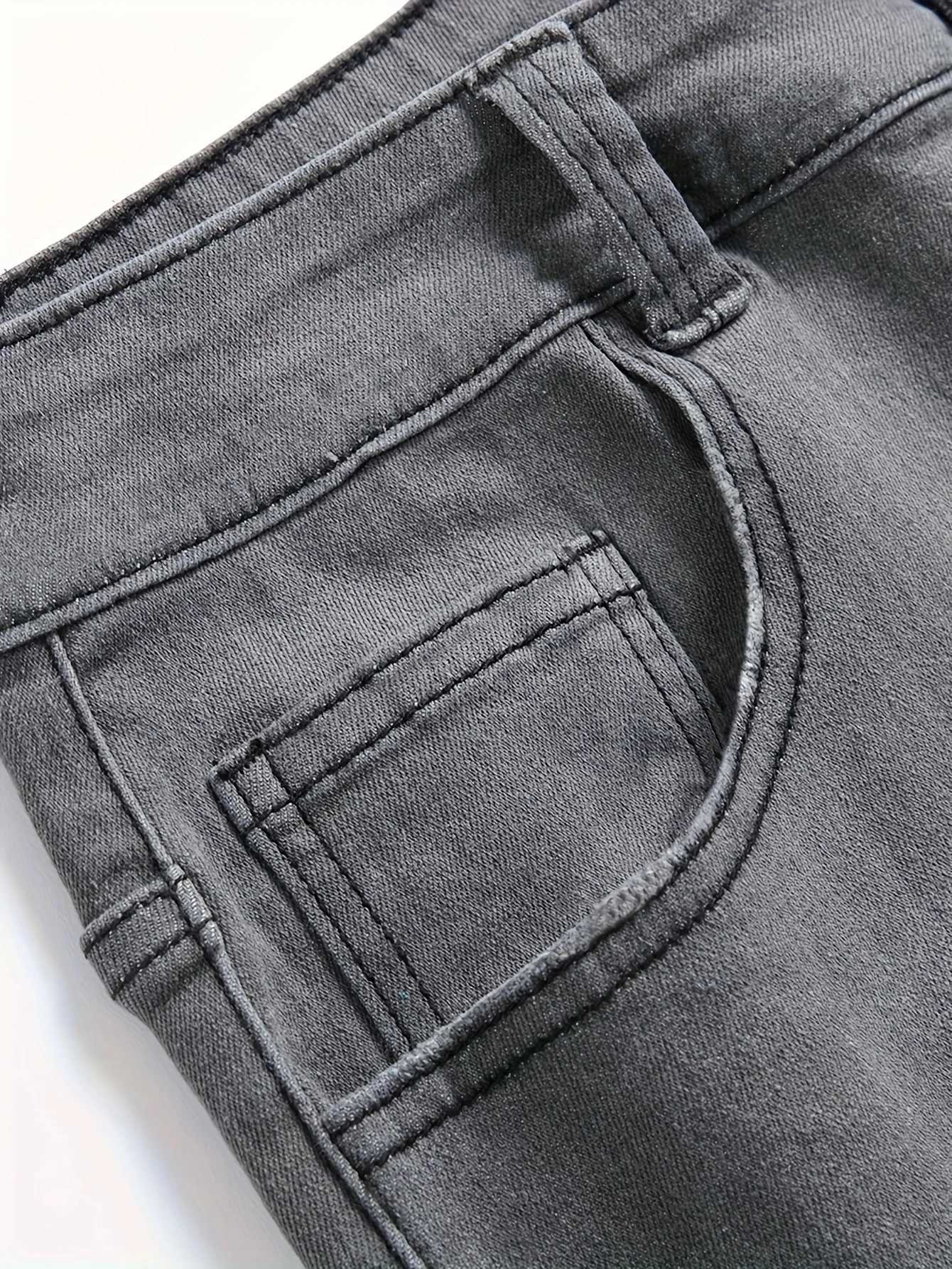 Mens Distressed Grey Jeans Street Style Slim Fit Ripped Denim Pants Trendy Casual Trousers for Daily Hip Hop Looks J251030