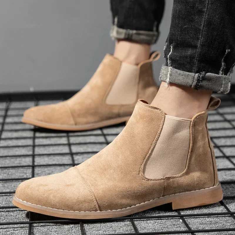 Mens Chunky Chelsea Boots WaterResistant Leather Ankle Boots SlipOn Style for Outdoor Casual Z251029