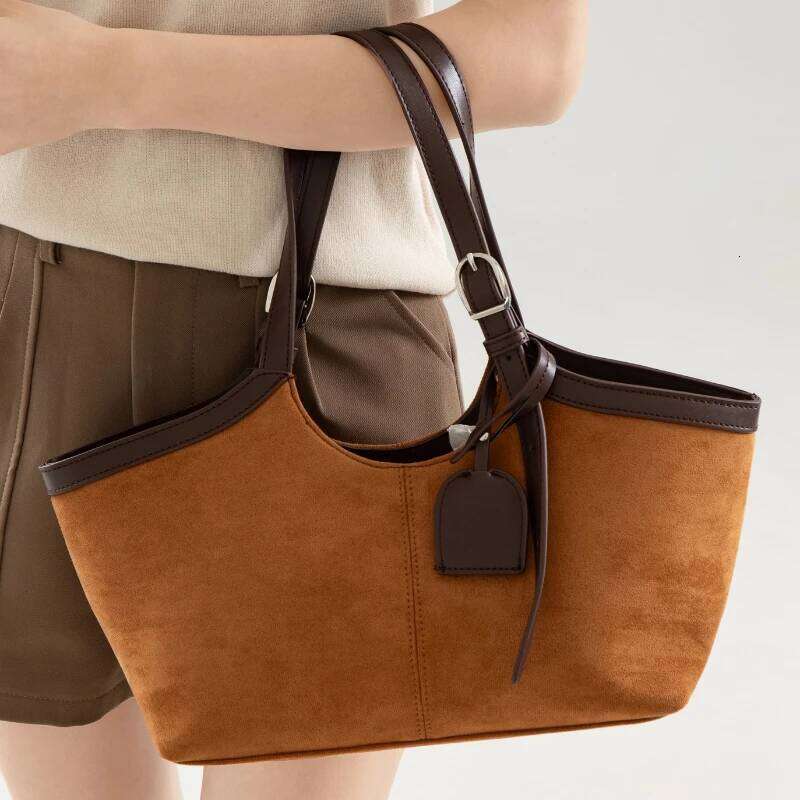 Large Capacity Suede Handbag PU Leather Women's New Retro Shoulder Solid Color Matte Commuting Bag
