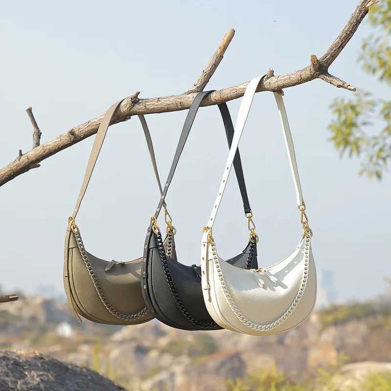 Designer bag 2025 Autumn And Winter Leather Underarm Bag Designer New Dumpling Fi Shoder High Sense Chain Messenger Bag Y251029