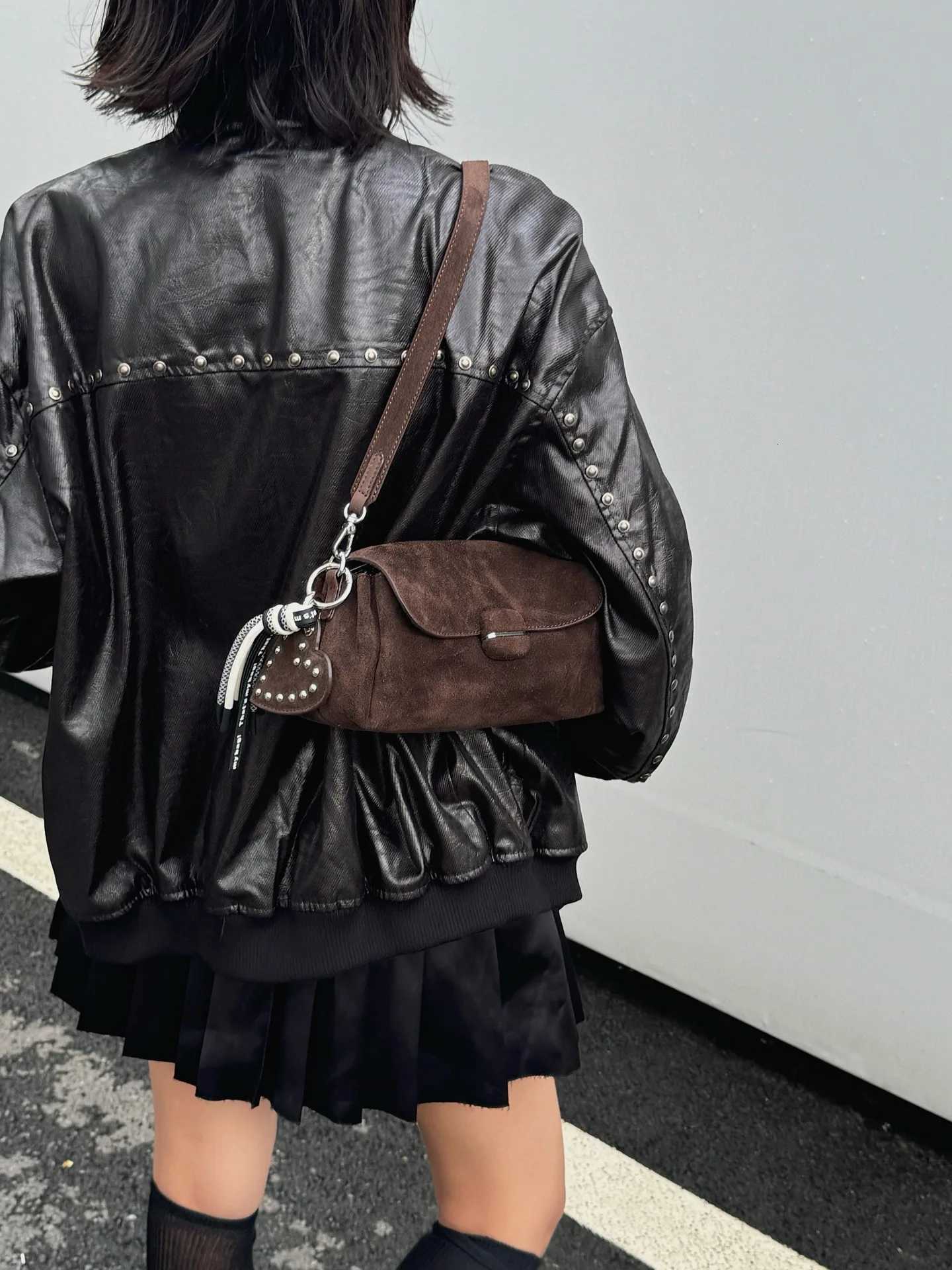 Designer bag Genuine Grade Luxury Designer Wens Shoder Bag Red Green French Style Suede Cow Leather Fem Crossbody Bag Dailyuse Purse Y251029