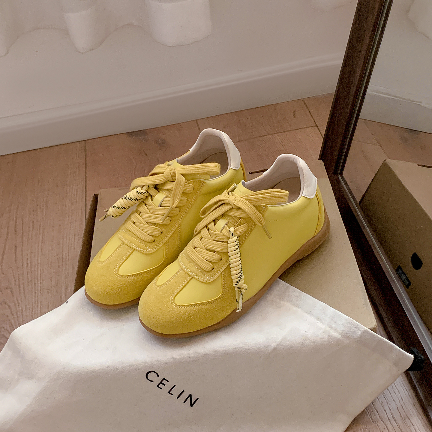 Cowhide lace-up color-blocking round toe versatile casual sneakers women's leather board shoes to increase height training shoes