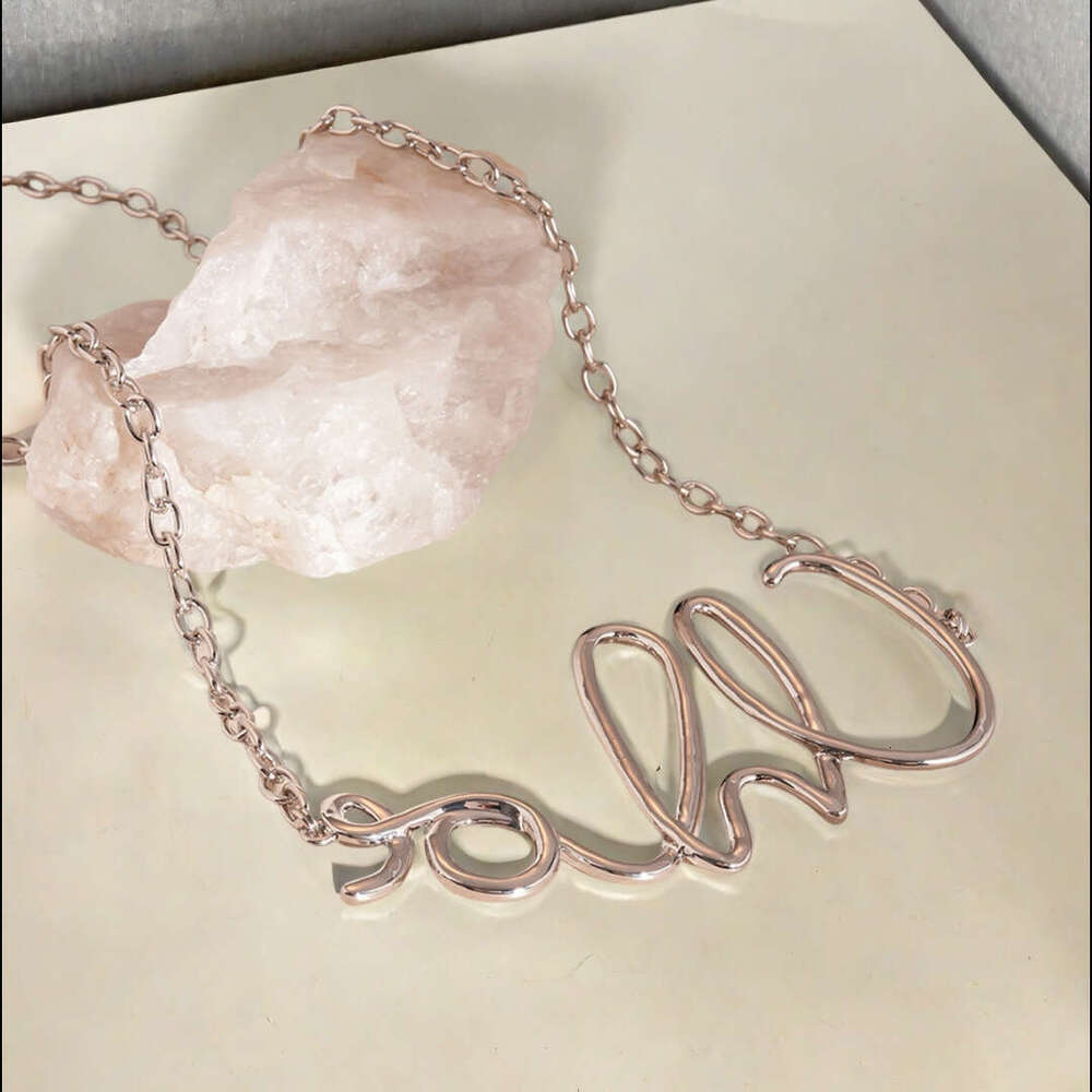 New Women's Gold Letter Waist Autumn Winter, High-end Metal Chain Thin Belt for Dresses and Pants