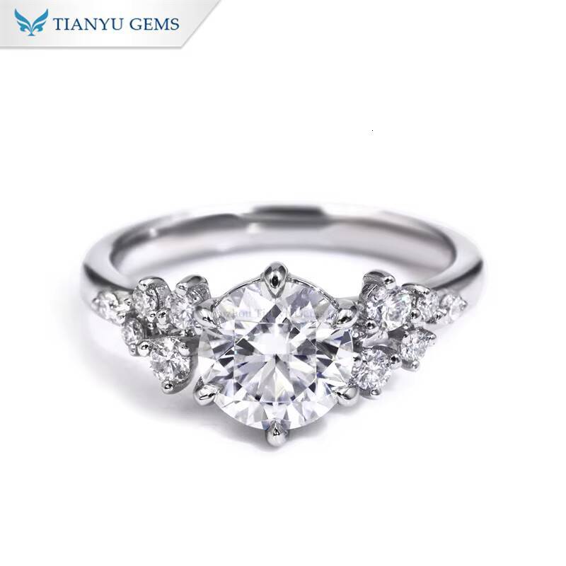 Tianyu Gems 7mm Round HA Cut Moissanite Diamond Ring D Colorless 18k 14k 10k PT950 White Gold Engagement Rings Custom for Women