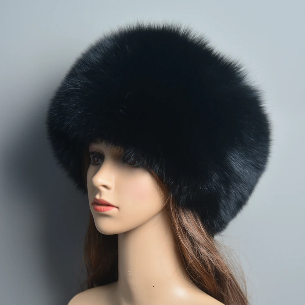 Fashion Real Fur Hats Winter Hats For Women Natural Fox Fur Beanies Real Fox Bomber Hat Fluffy Russian Female Round Cap 251028