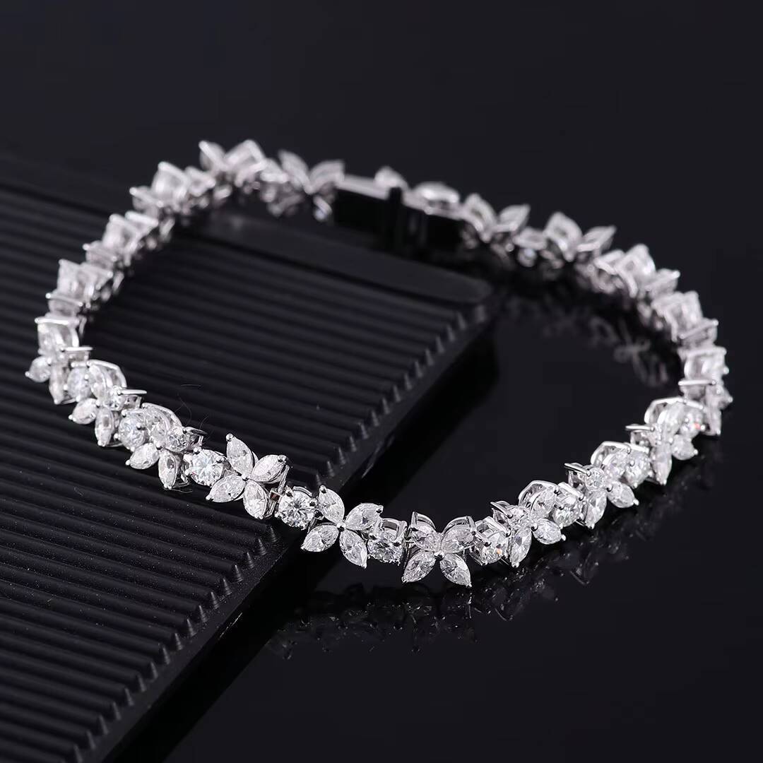 Custom Italian Charm Tennis Chain Bracelet for Women 10k White Gold with Moissanite Diamond Elegant Fine Jewelry for Couples