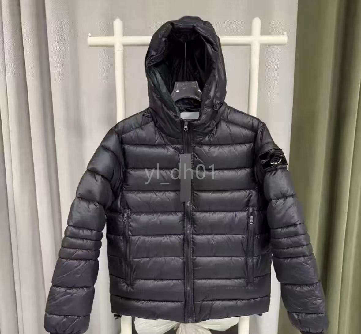 2025 Stone Puffer Jacket Men Spring Autumn Windrunner High Quality Fashion Topstoney Jacket Thin Jacket Coat Stones Men Sports Windbreaker Pull Stone Jacket