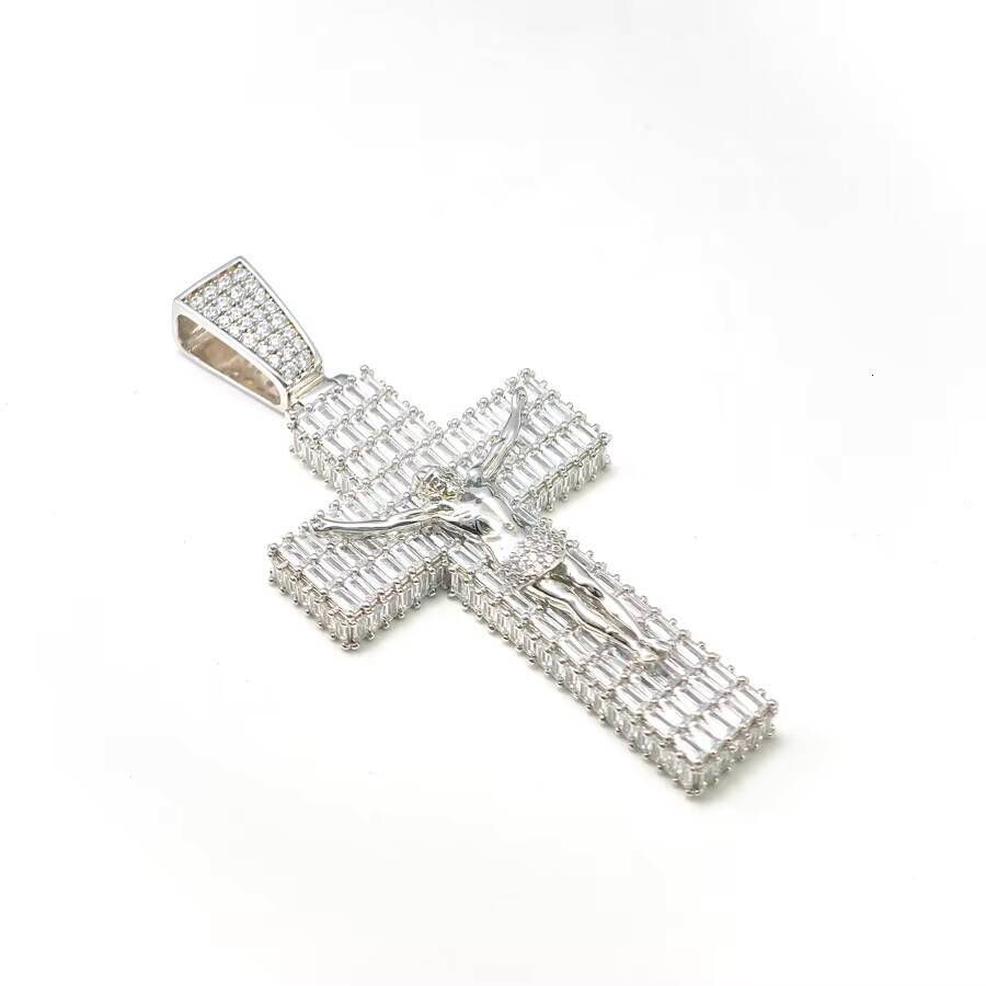 Hip Hop VVS Custom Baguette Moissanite Mens Cluster Jesus Cross Pendant With 925 Sterling Silver Pass Diamond Tester