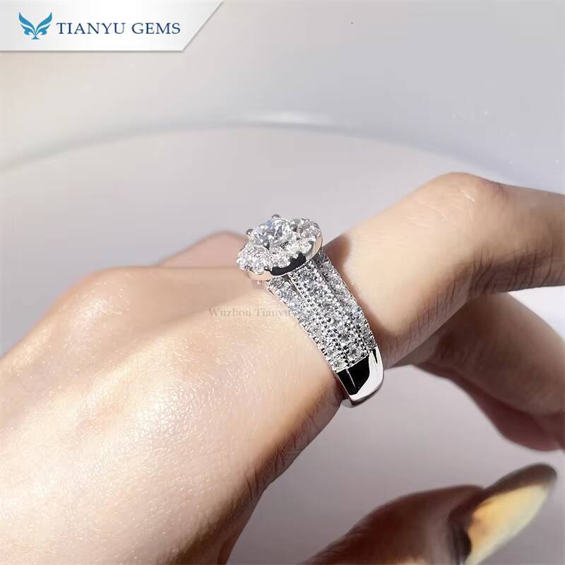 Tianyu Gems Fine Rings 925 Sterling Silver Wedding Engagement halo Moissanite Ring Jewelry for Women