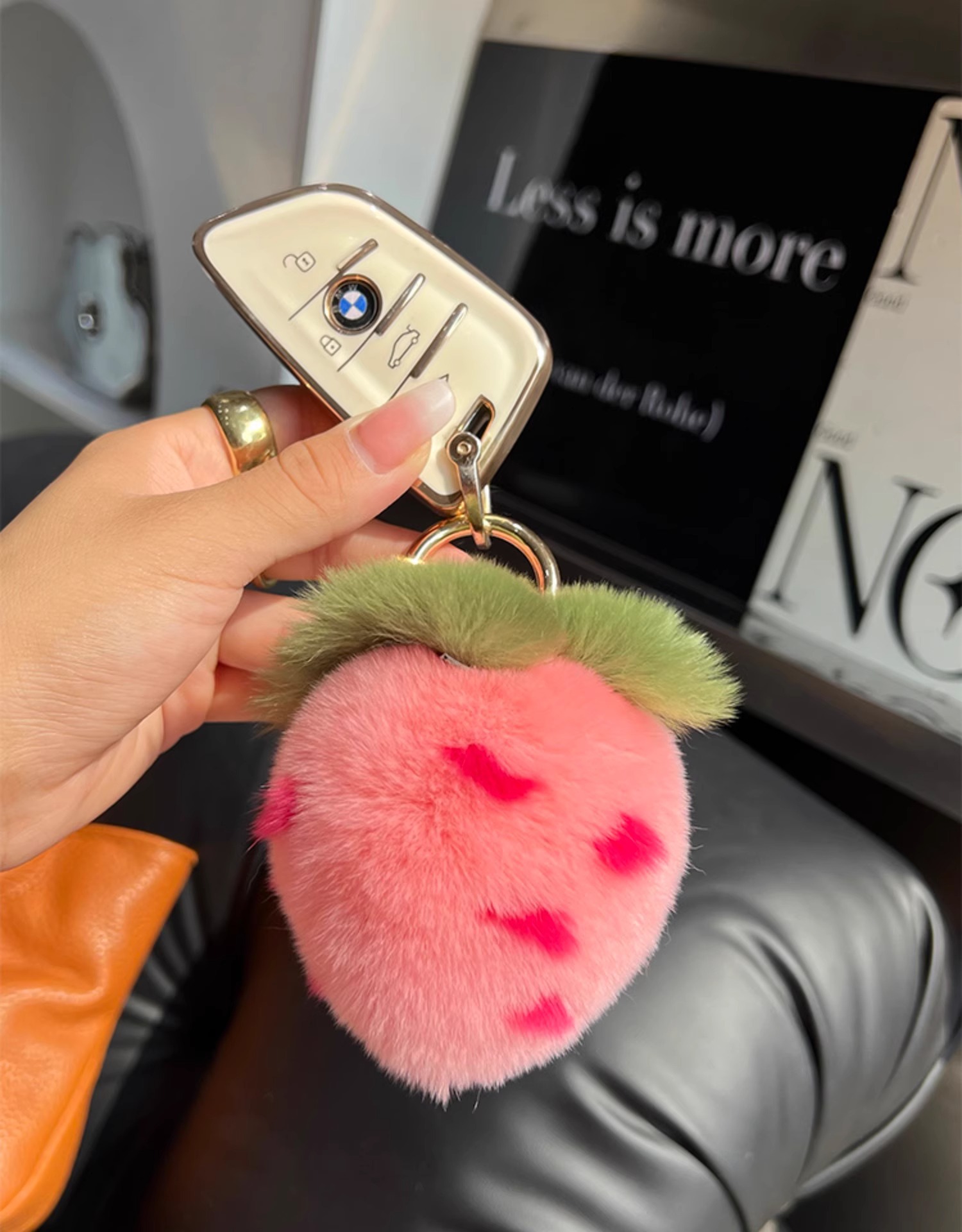 Real Rex Rabbit Fur Strawberry Car Keychain Ins Style Plush Ball Backpack Charm