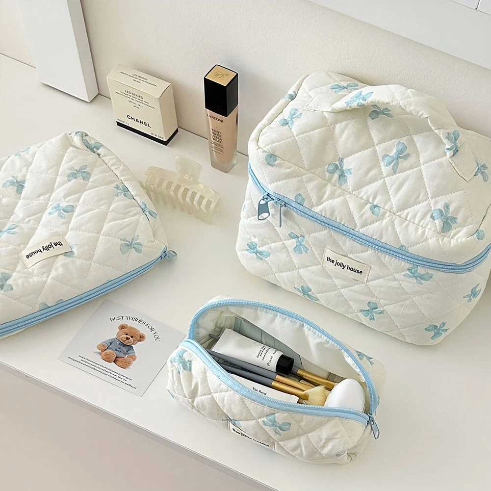 Cute Bow Toiletry Bag with Zipper Makeup Organizer Storage Bag Cotton Quilted Cosmetic Organizer Case for Women and Girls J251115