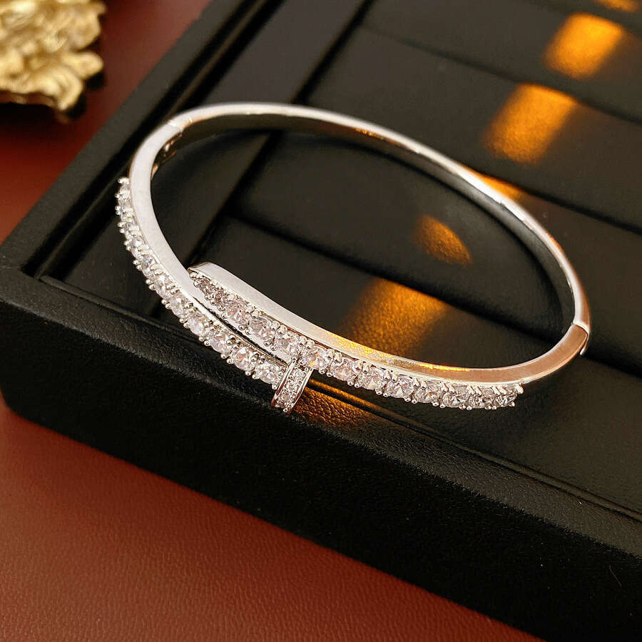 Bracelet Designer luxury bangle Real Gold Plated Zircon Nail Buckle Light High end Exquisite Bracelets Niche Design Versatile Festival and birthday Je