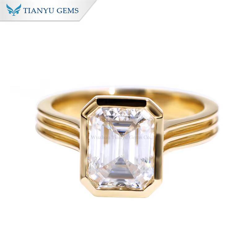 Tianyu Custom 14K 18K Solid Gold Jewelry 7x9mm Emerald Cut Moissanite Ring Engagement Factory Price Diamond Engagement Ring