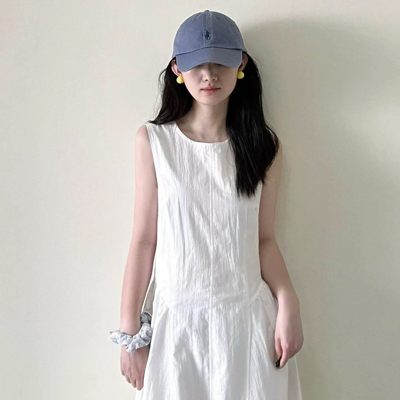 HL225 New Sleeveless White Vest Dress for Women