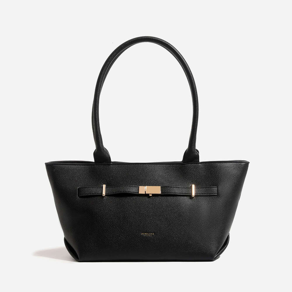 designer bag Luxury bag 2025 Fashionable versatile single shoulder bag Niche bag Genuine Leather Handbag Versatile Horizontal Shoulder Baguette Bag fo