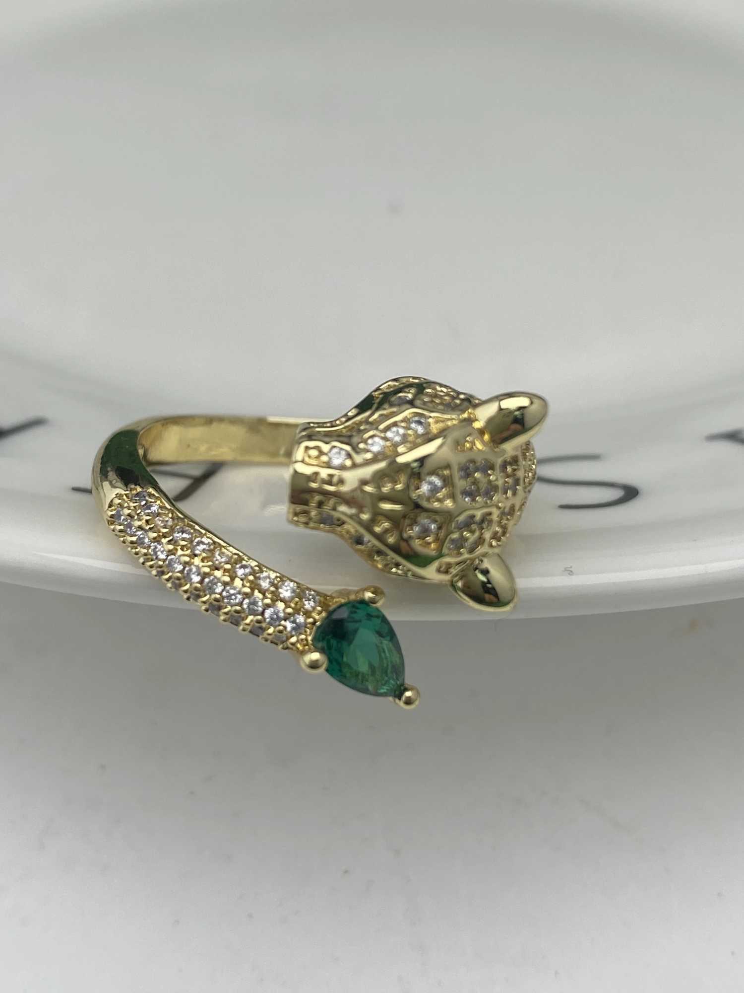 Lovely Leopard Jaguar Pave Cubic Zirconia Adjustable RingW251030