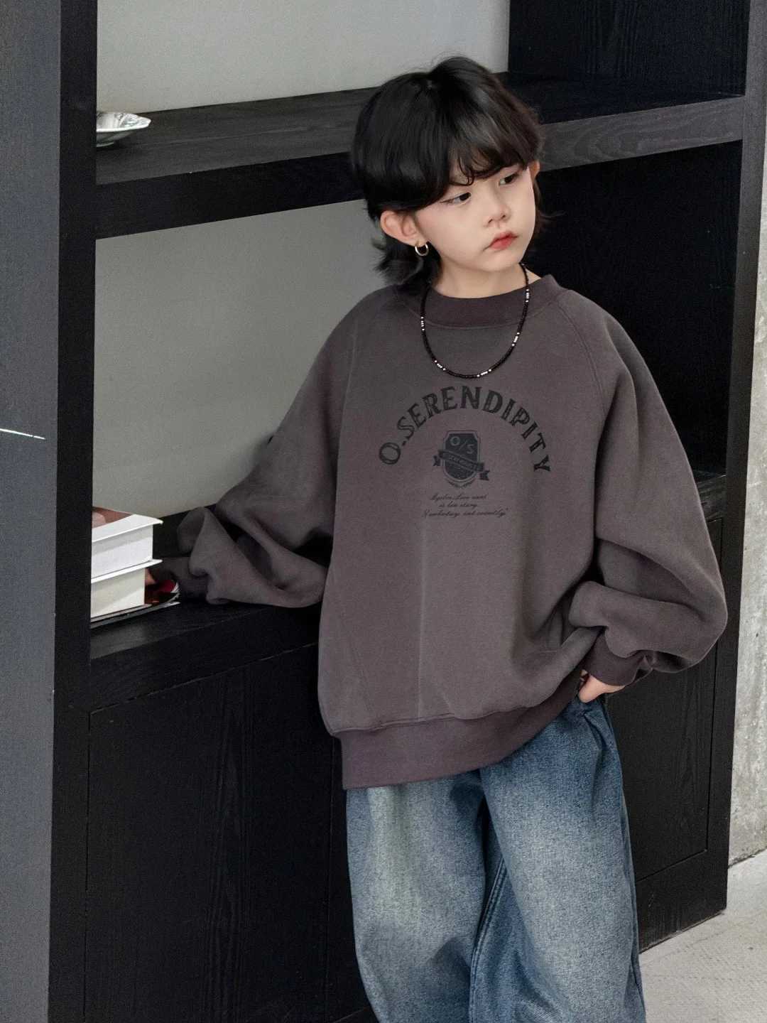 Winter New Letter Cartoon Printed Warm Top 2025 Children Clothing Boys Thickened Hoodie Loose Comfortable Versatile PulloversT251030