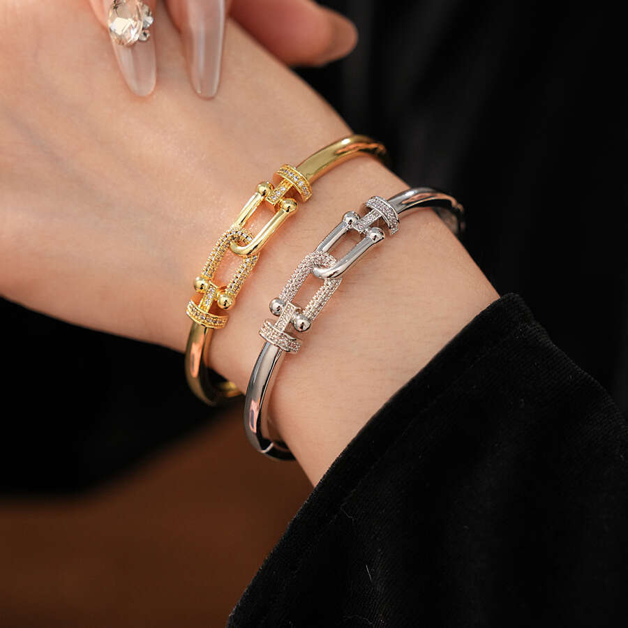 Real Gold Plated Zircon Horseshoe Buckle Open Light High-end Exquisite Bracelet Personality Minimalist Style Women's Jewelry