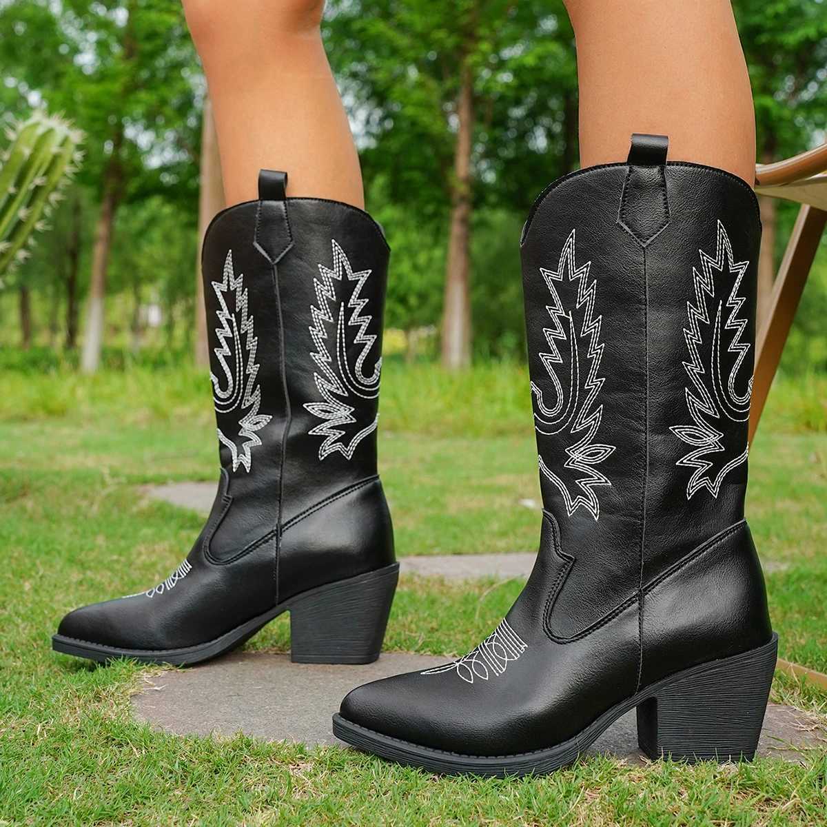 2025 Spring and Fall Fashion Pointy Solid Color Womens Midcalf Boots with Midheel Sleeves Embroidered Western Cowboy Boots Z251029