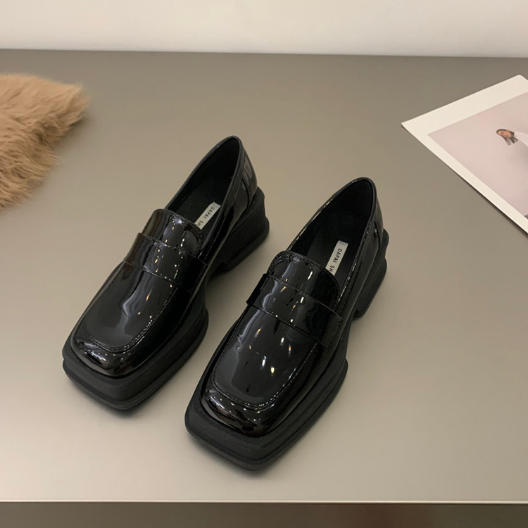 Thick-soled spring and autumn black single shoes women's shoes square-toed loafers British-style small leather shoes comfortable2025