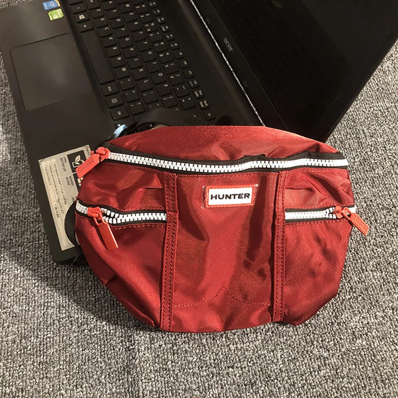 Hun Mens and Womens Lightweight Sports Crossbody Bag Waterproof External Functional Nylon Fabric with Zipper Casual Waist Bag 251030