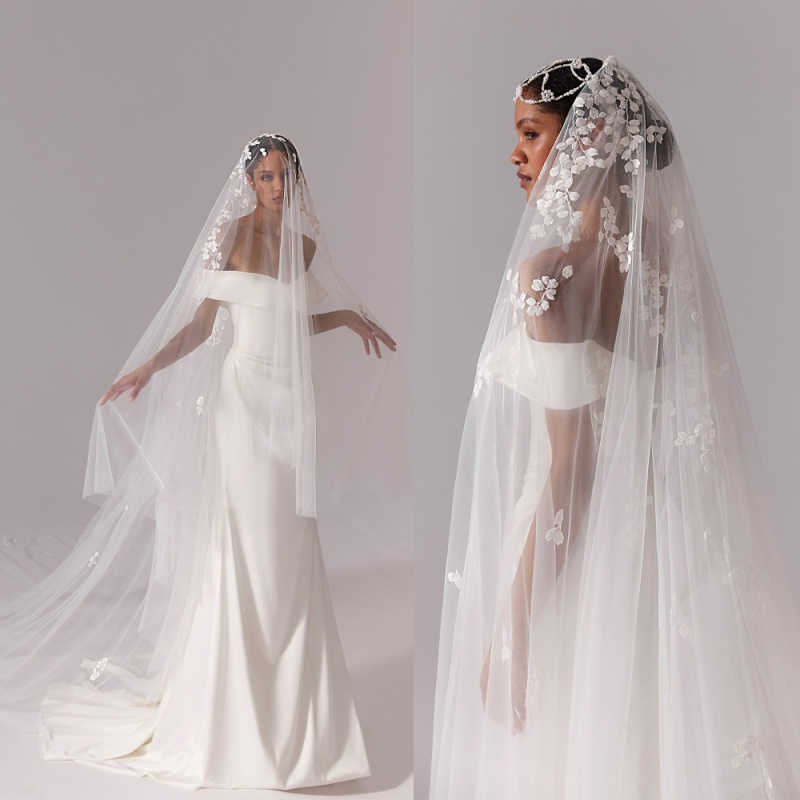 Elegant Appliques Wedding Veils Soft Tulle Two Layer Long Cathedral Length Bridal Veils Customized Marriage Accessories