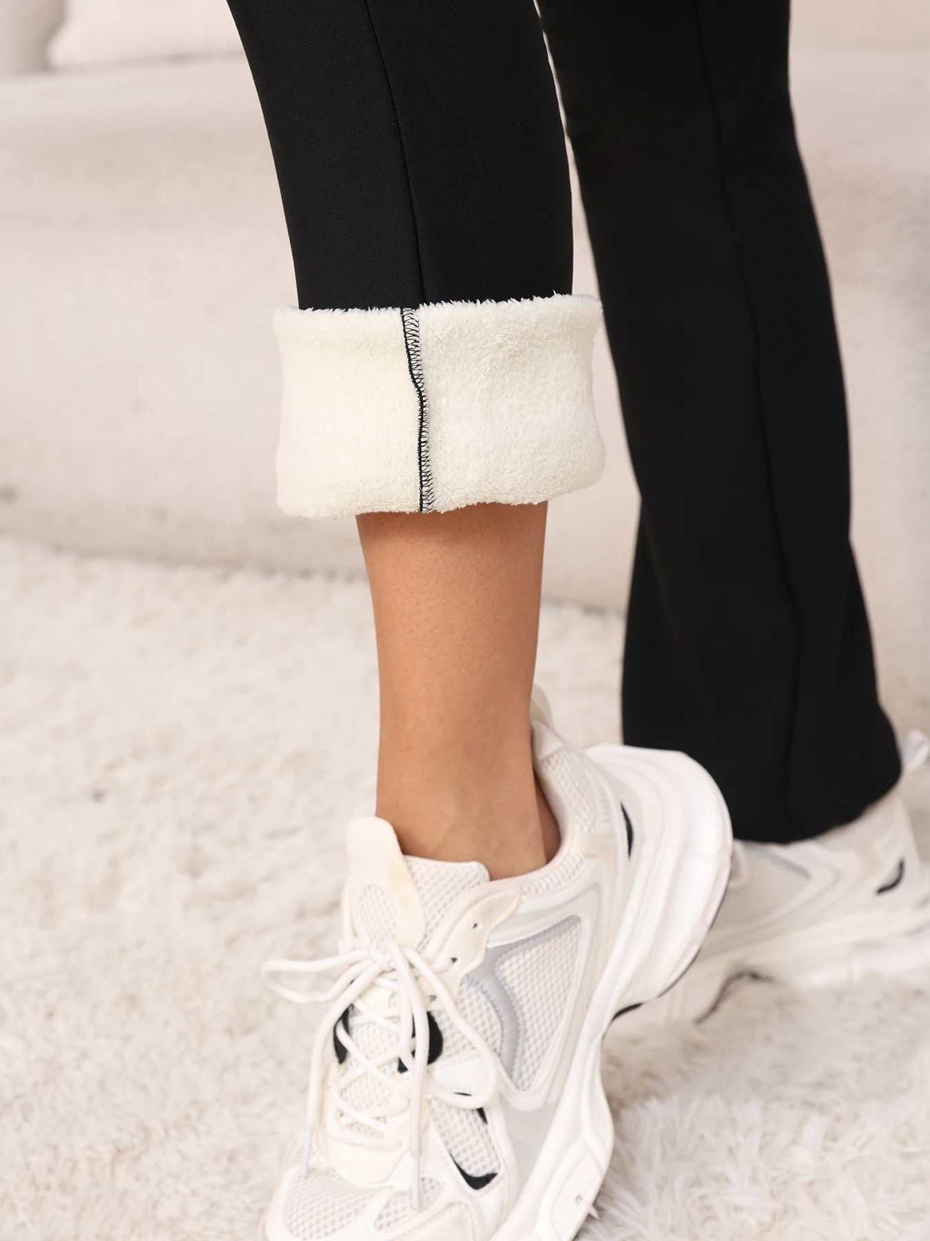 Womens Fleece Lined Flare Leggings High Waisted Tummy Control Thermal Warm Winter for Women Workout Yoga Pants J251030