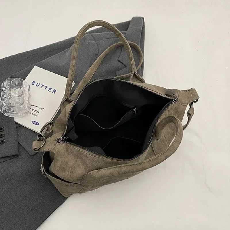 Designer bag Design PU Leather Shoder Bags for Wen 2024 Korean Fi High Capacity Armpit Bag Fem Crossbody Bag Tote Handbags Y251029