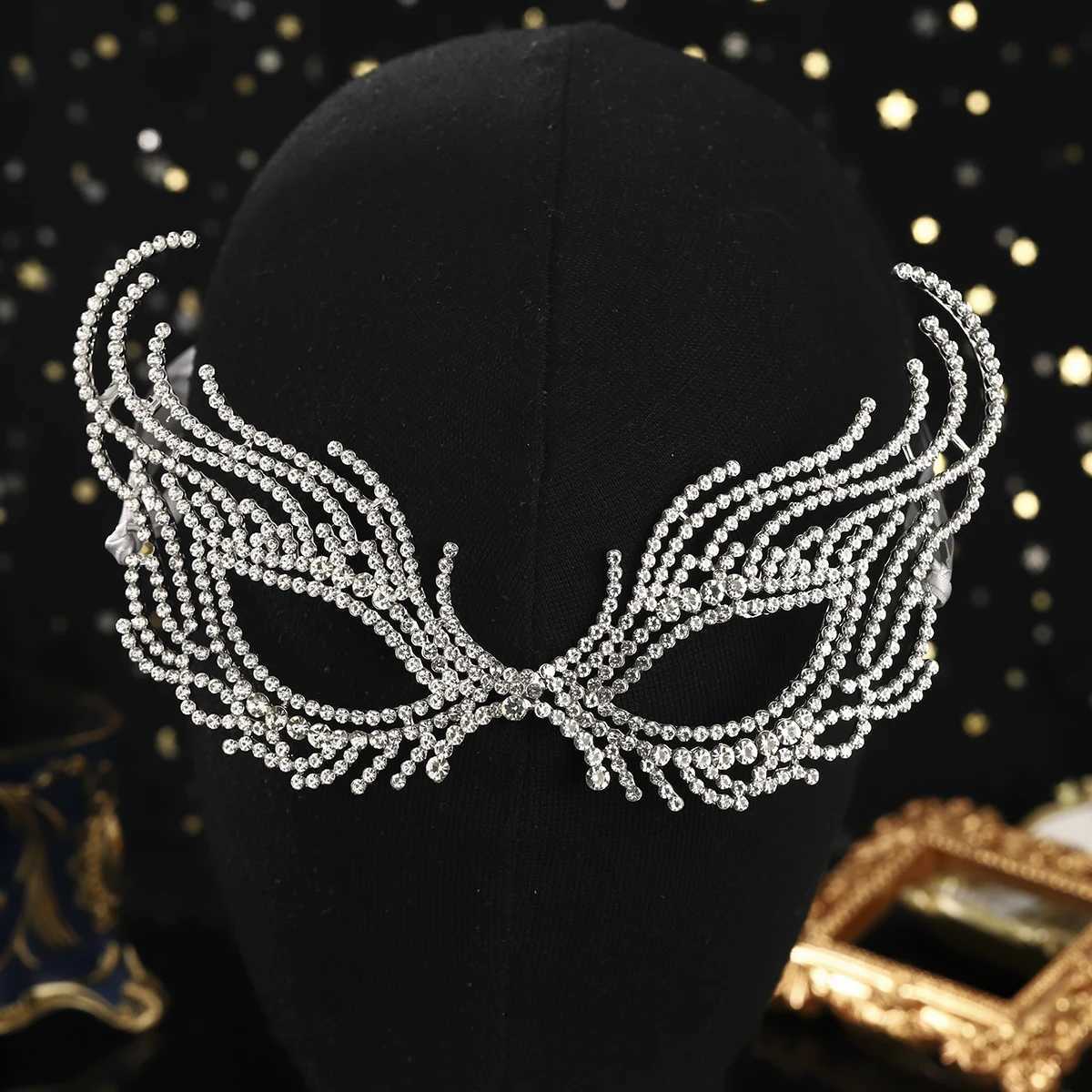 Forest Fairy Split Diamond Mask Halloween Party Womens Fox Mask Luxury Handcrafted Jewelry Accessories As GiftsW251029