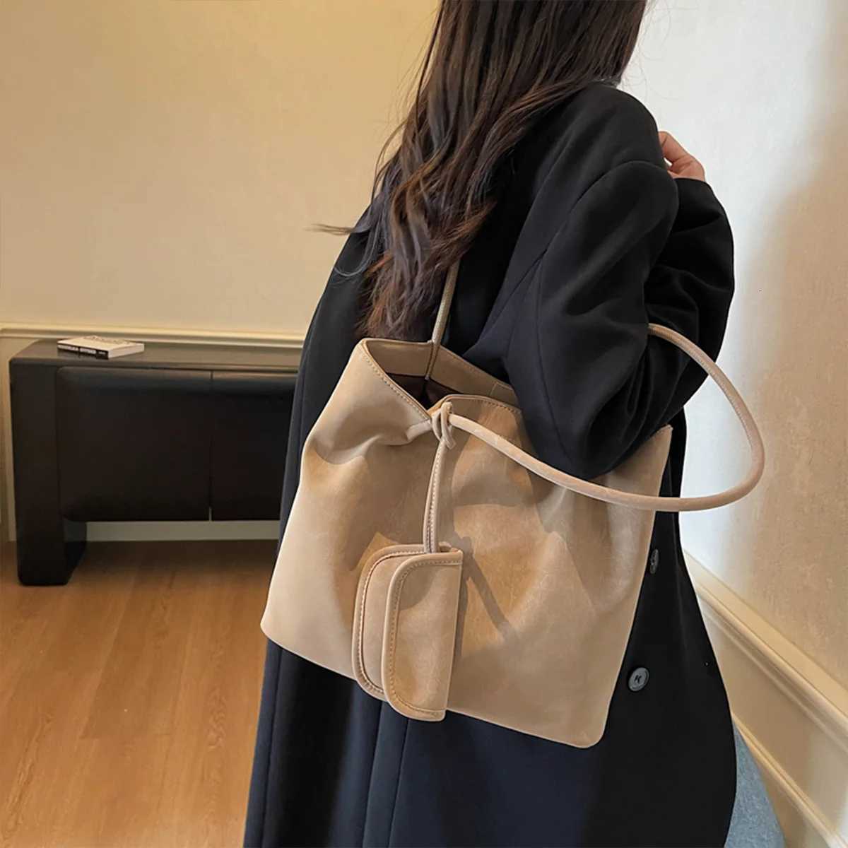 Designer bag Daily Use Wens Fi Shoder Tote Bag Solid Color Letter Print Mini Bag Charm Large Capacity PU Water Resistant Magnetic Y251029