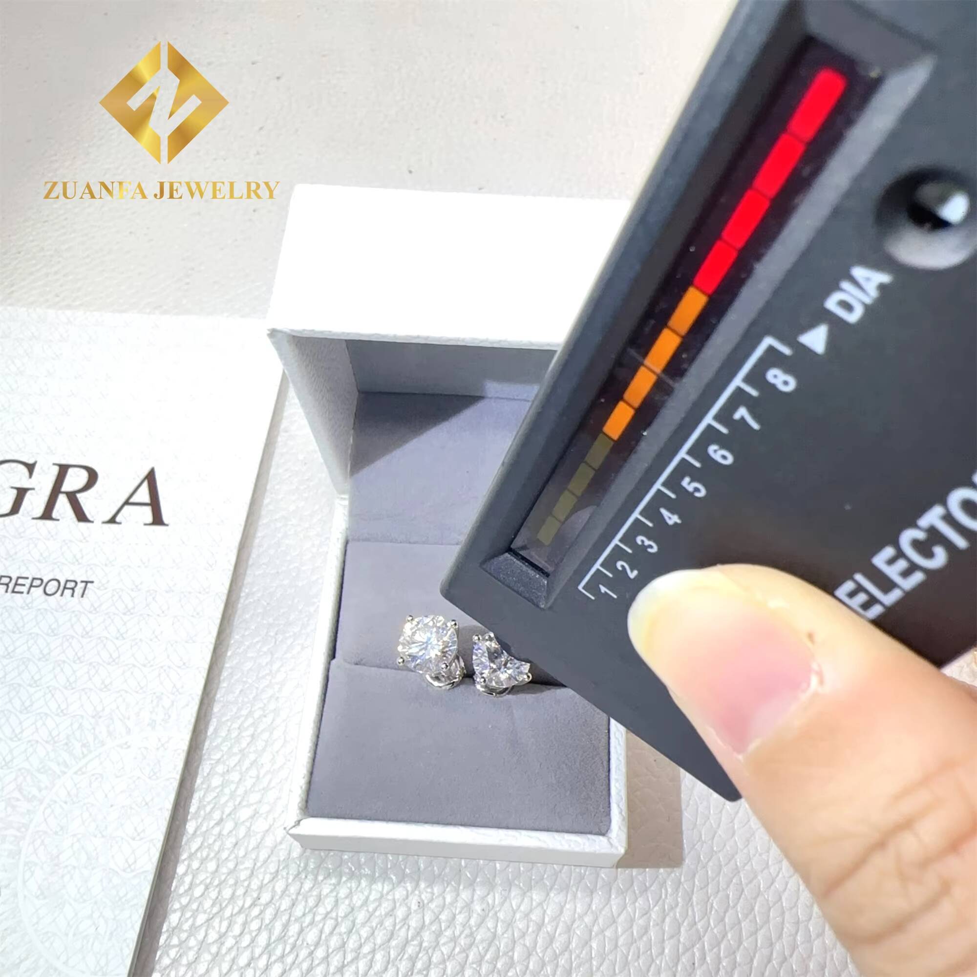 Bulk Stock Drop Shining GRA Certificates Screw Back Iced Out Earring Man 3mm 10mm VVS Moissanite Diamond Hip Hop Earring