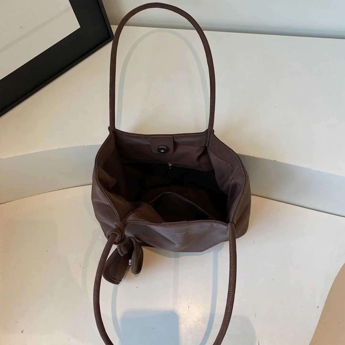 Designer bag Daily Use Wens Fi Shoder Tote Bag Solid Color Letter Print Mini Bag Charm Large Capacity PU Water Resistant Magnetic Y251029