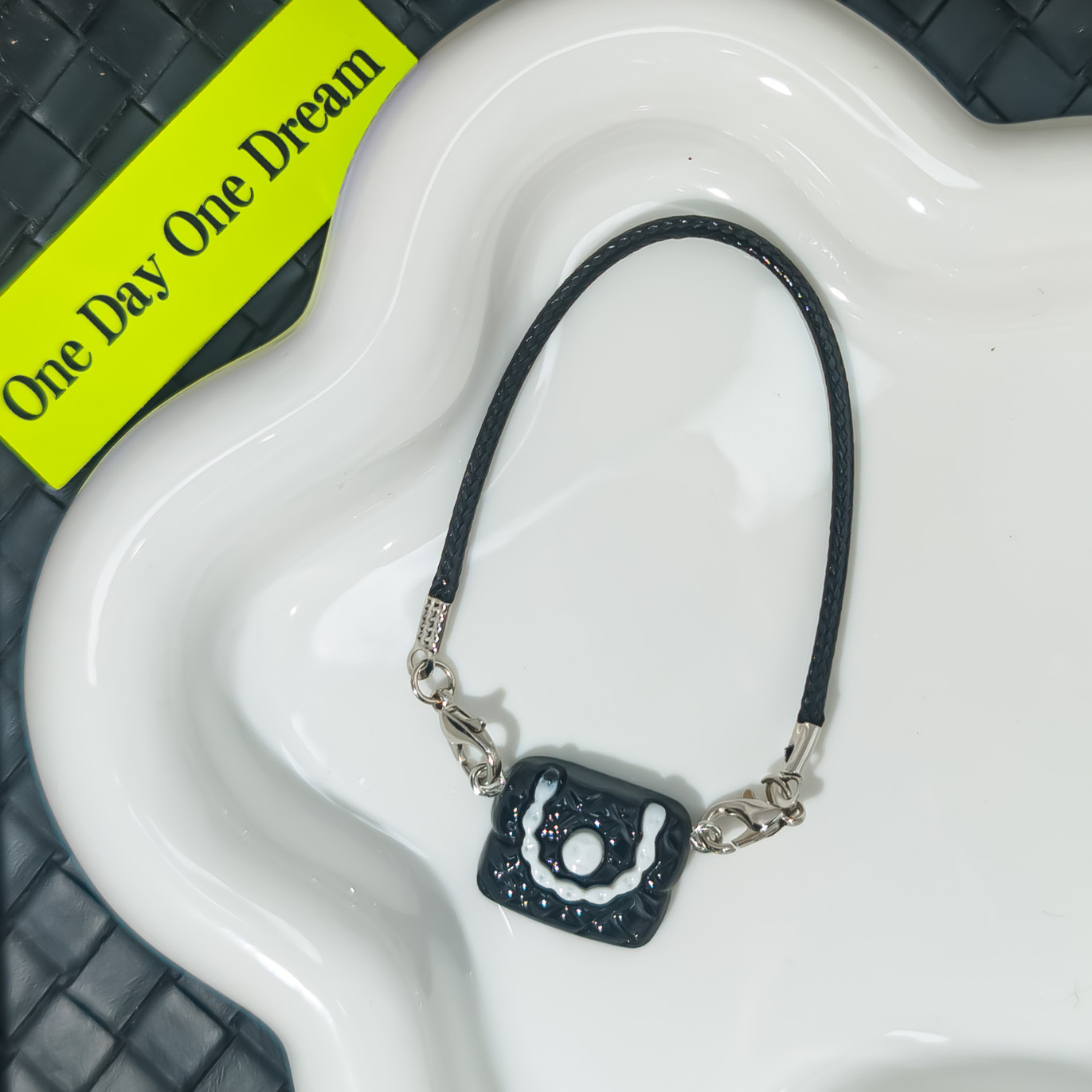 Dollhouse Mini Cartoon Model Small Camera Bowknot Neck Doll Hanging Decoration Accessory