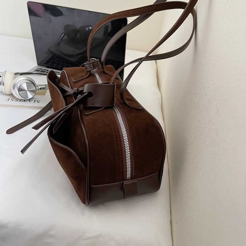 Designer bag MOODS 2025 Autumn Lat Cmute Shoder Bags For Wen PU Suede Pure Color Large Capacity Bost Bag Luxury Designer Handbags Y251029