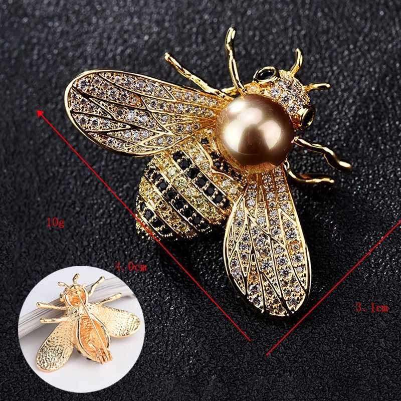 Insect Series Brooch Delicate Little Bee Brooches Crystal Rhinestone Pin Jewelry Y251029