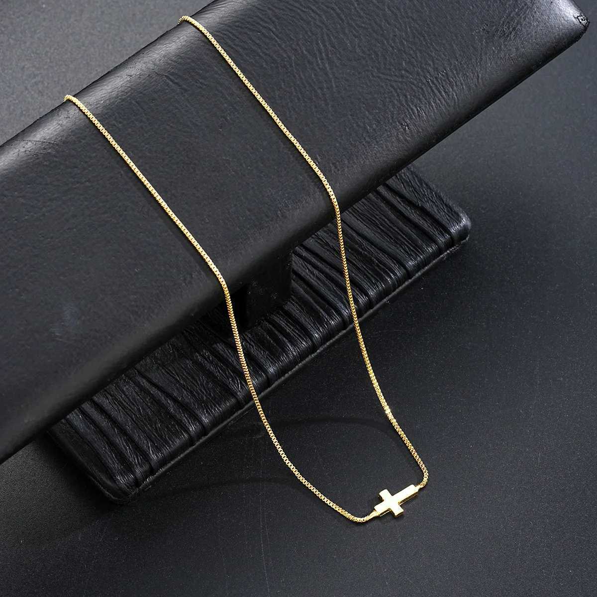 316stainless Steel Mini Cross Pendant Necklace Gold Color Waterproof Box Chain Sexy Clavicle Choker Hypoallergenic Women JewelryXJ251030