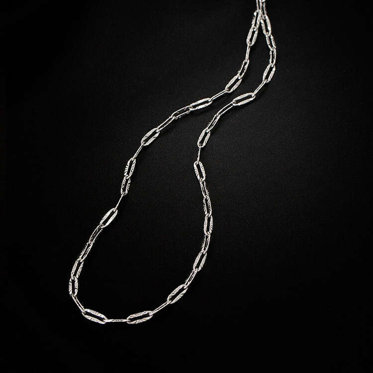 French Light Emed Titanium Steel Bracelet for Women Versatile Gold-Plated Niche Design Forest Style Simple Necklace Engraved