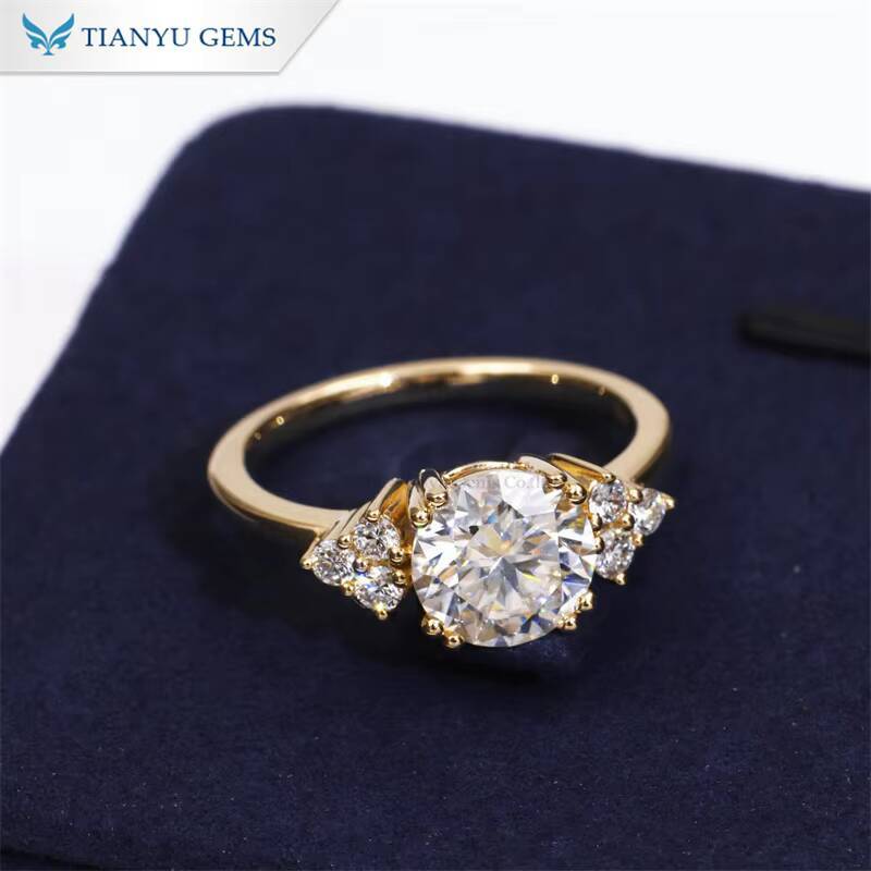 Tianyu Main 75mm Moissanite Side Lab Diamond HPHT Jewelry Sterling Silver 10K 14K 18K Gold Engagement Ring Anniversary Gift