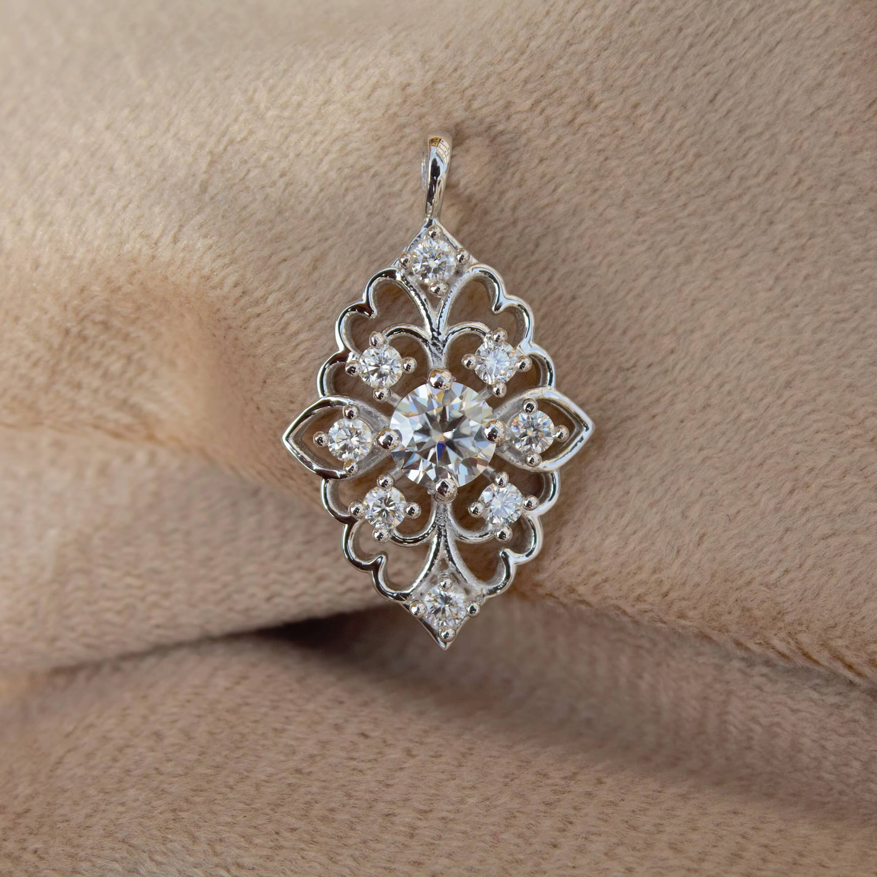 925 Sterling Silver Moissanite Pendant D Color VVS1 Clarity Silver Dazzling Moissanite Solitaire Without Chain Pendant