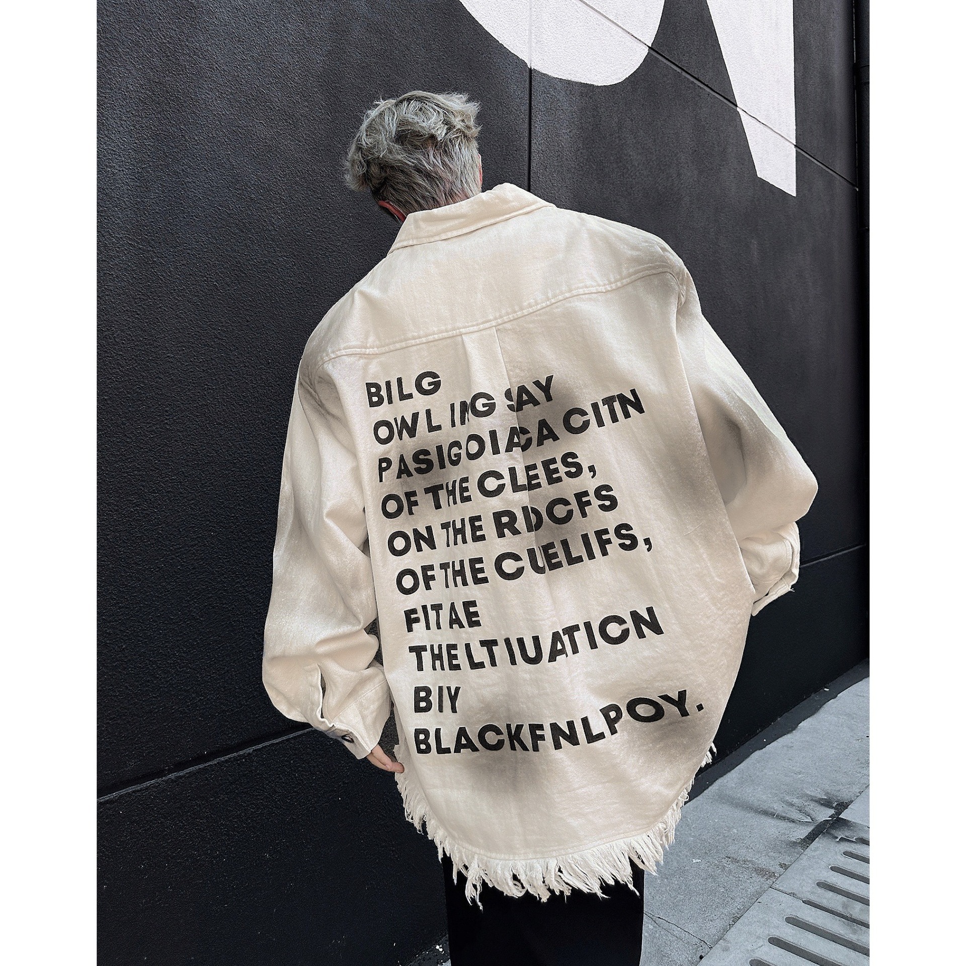 Trendy Brand Back Lettering Denim Jacket For Men And Women New Designer Coat Autumn American Style Loose Destroyed Frayed Edge Couple Jacket