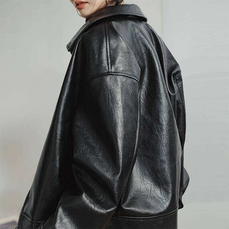 Maden Women's Retro Black Leather Jacket Short Motorcycle Style Jackets With Metal Buttons Versatile Autumn And Spring Outerwear