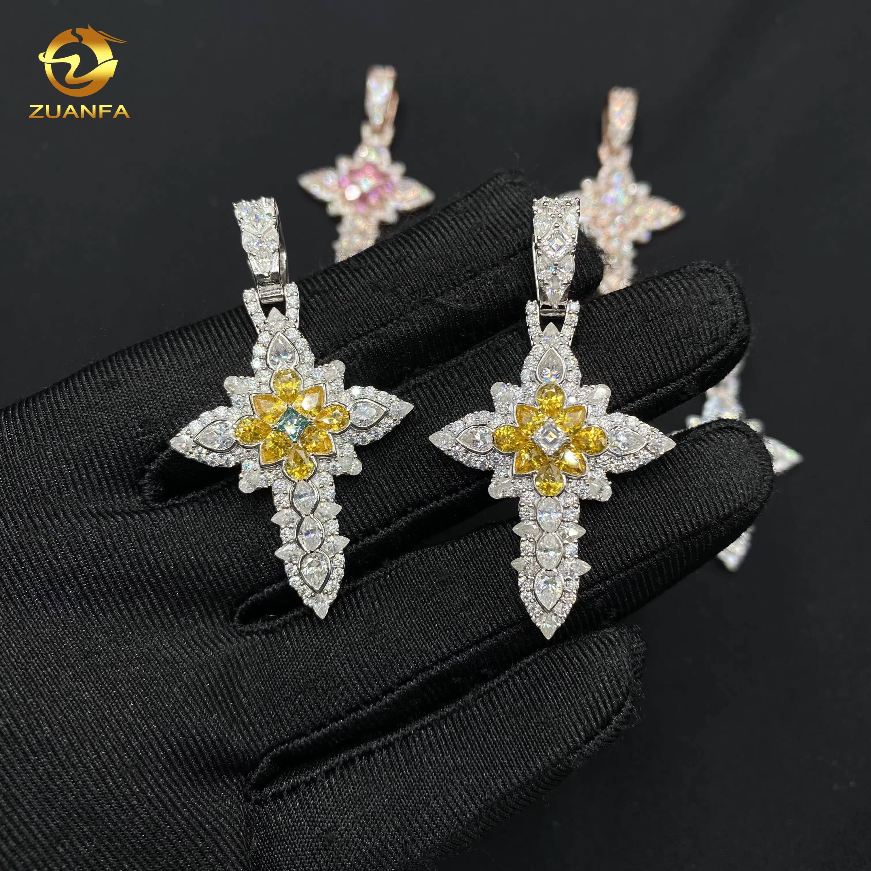 Pear Cut Iced Out Custom Colored Diamond Hip Hop Jewelry Pendant Cross Shape Flower 925 Sterling Silver VVS Moissanite Pendant
