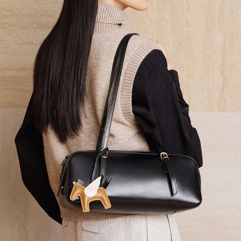 Genuine Leather Underarm Bowling Women Versatile Niche Vegetable Tanned Top Layer Cowhide Handbag Women's Bag