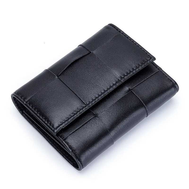 Sheepskin Woven Pouch Ladies Genuine Leather Wallets Large Capacity Trifold Short Wallet New Zipper Coin Purse1 D251030