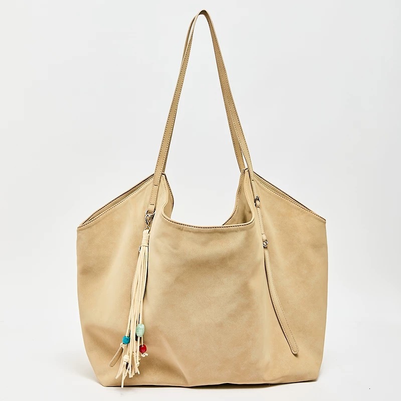 New retro suede design handbag with fashionable casual and lazy feel, large capacity commuting shoulder bag, versatile designer bag