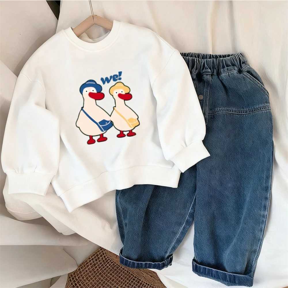 Lovely Sweatshirts 2026 Spring Autumn Clothes Loose Casual Crewneck Pullovers Simple Versatile Tops Baby Navy Round Neck HoodiesT251030